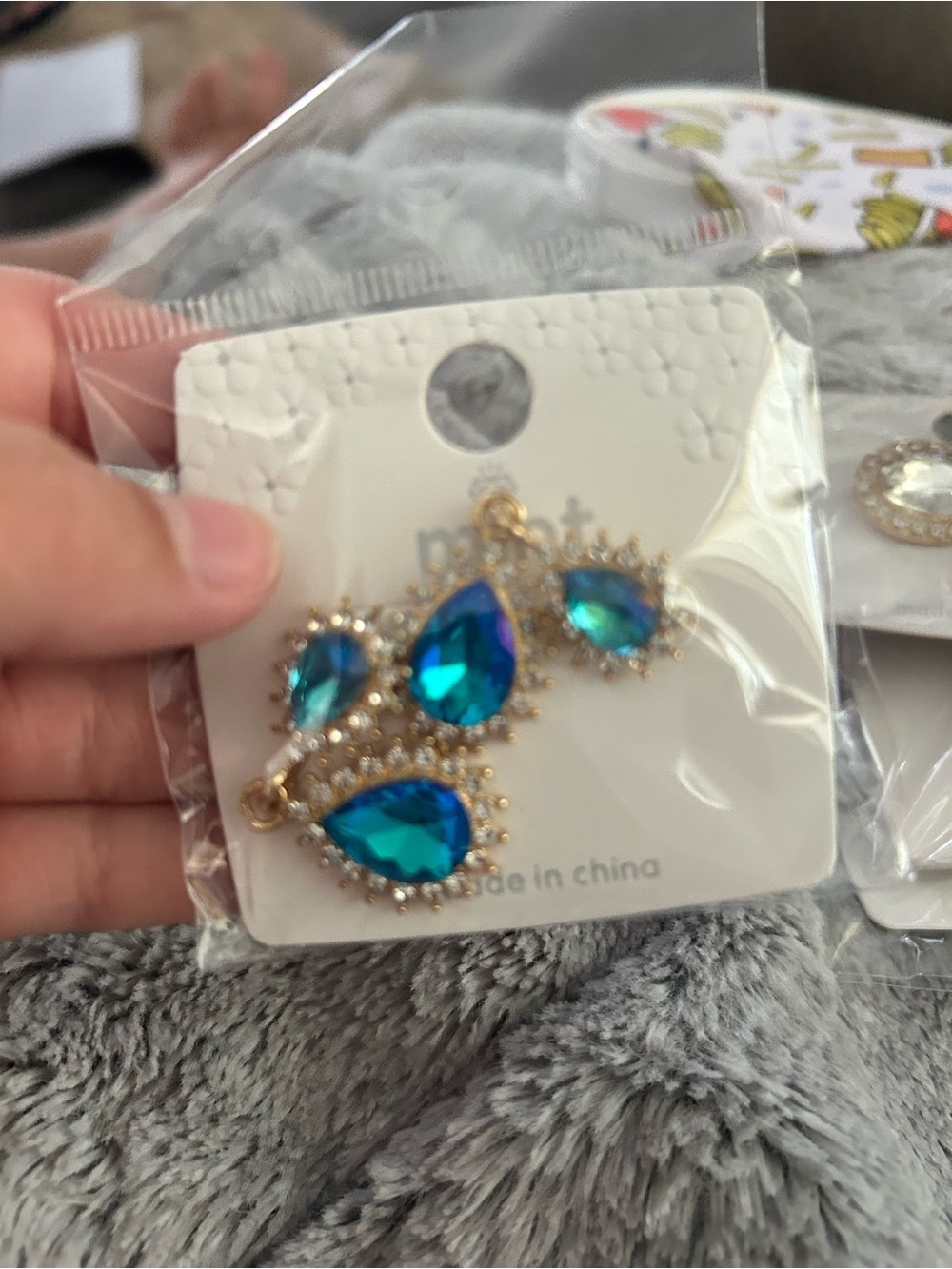 🔥$2 Gold-Tone Teardrop Blue Crystal Earrings